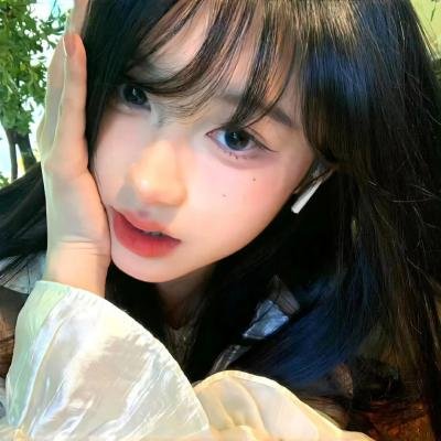 黄阿丽：小眼镜蛇